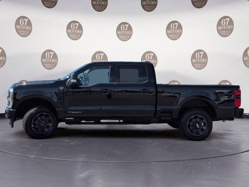 2024 Black Metallic Ford Super Duty F-250 SRW Lariat 4X4 Truck