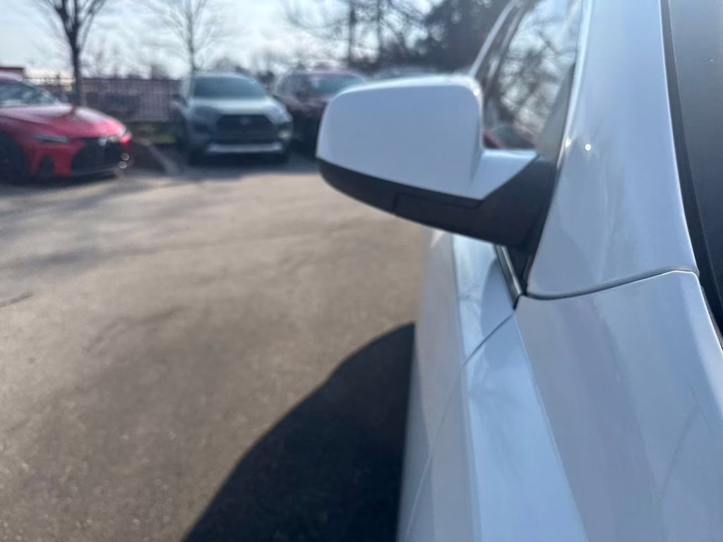 2017 Summit White GMC Terrain SLE-2 FWD SUV