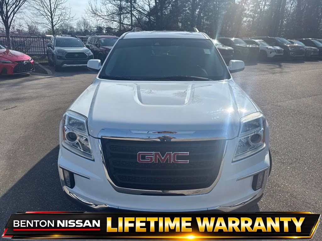 2017 Summit White GMC Terrain SLE-2 FWD SUV