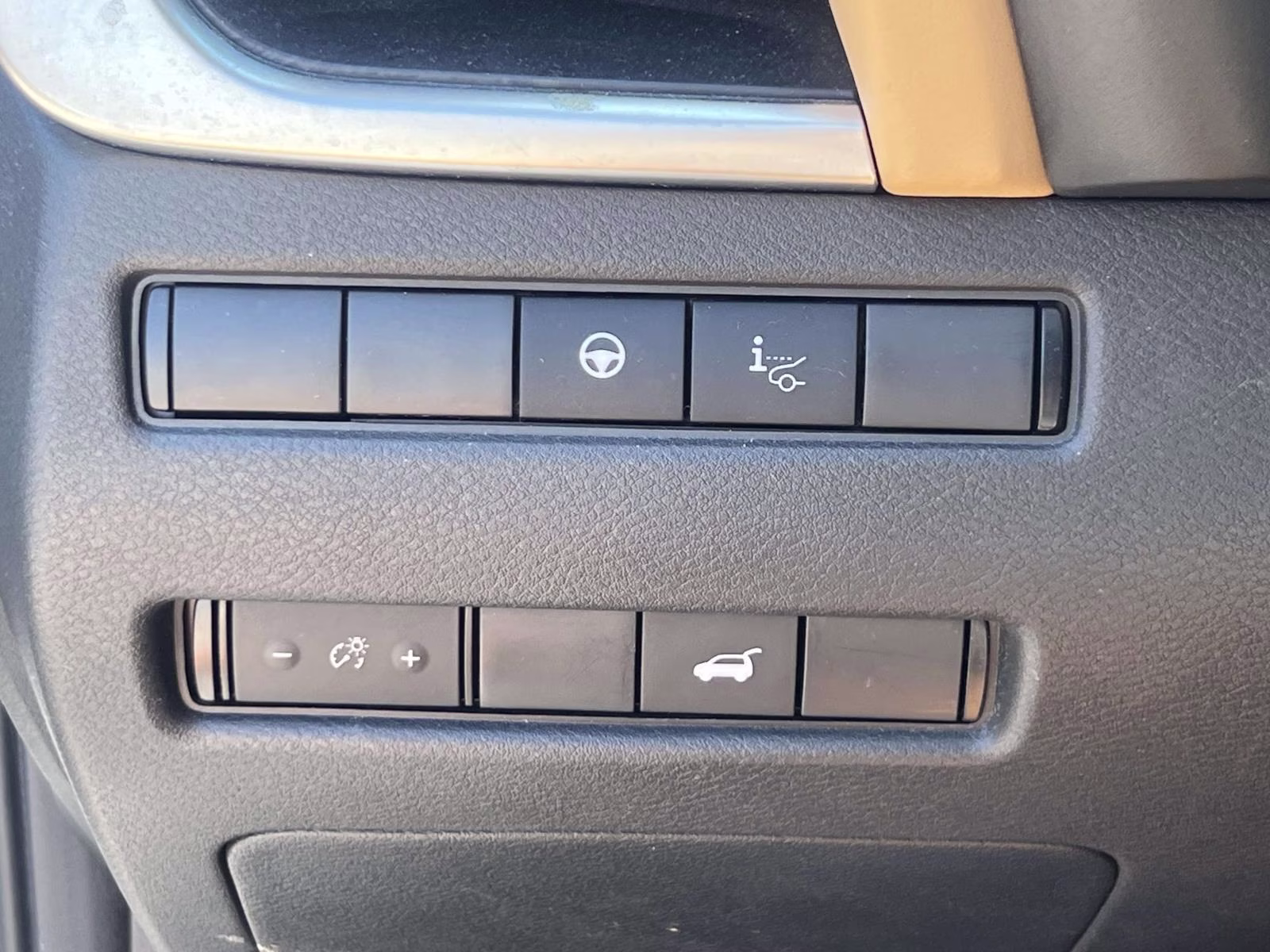 2023 White Nissan Rogue AWD Platinum *Ltd Avail* AWD SUV