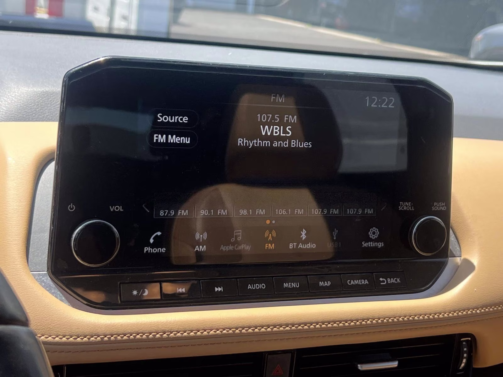 2023 White Nissan Rogue AWD Platinum *Ltd Avail* AWD SUV