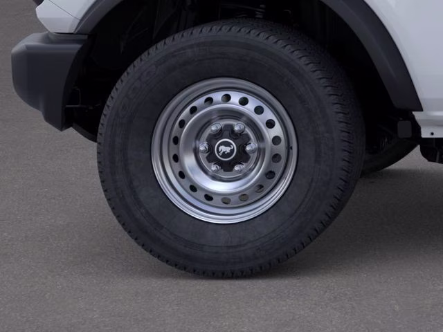 2026 Oxford White Ford Bronco Base 4X4 SUV