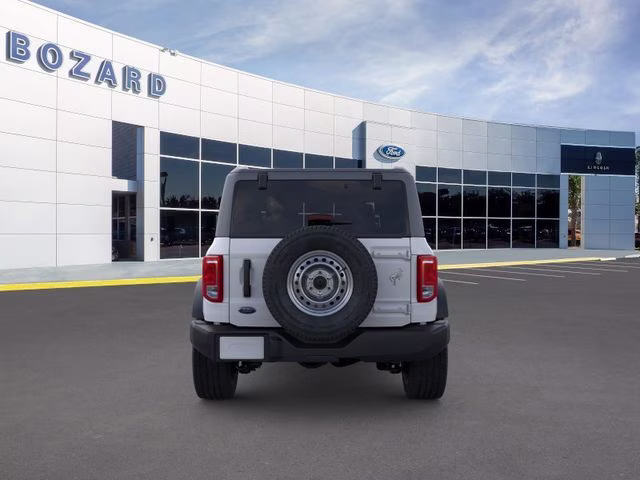 2026 Oxford White Ford Bronco Base 4X4 SUV