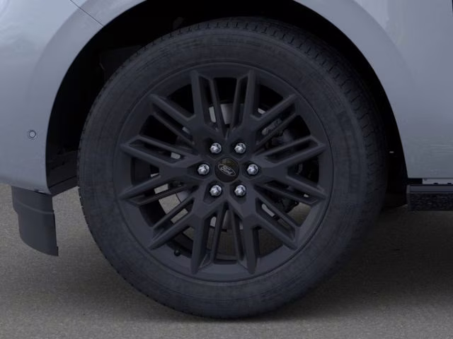 2026 Glacier Gray Metallic Tri-Coat Ford Expedition Platinum 4X4 SUV