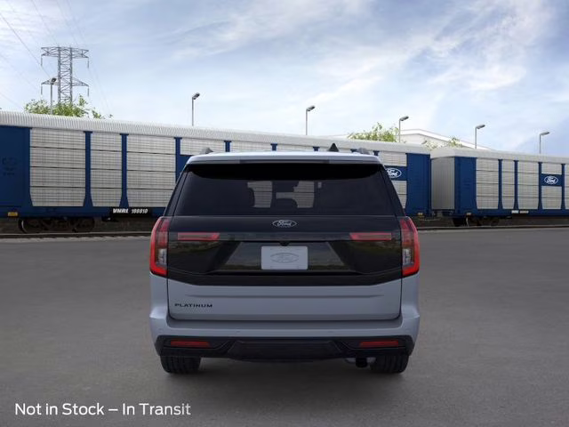 2026 Glacier Gray Metallic Tri-Coat Ford Expedition Platinum 4X4 SUV