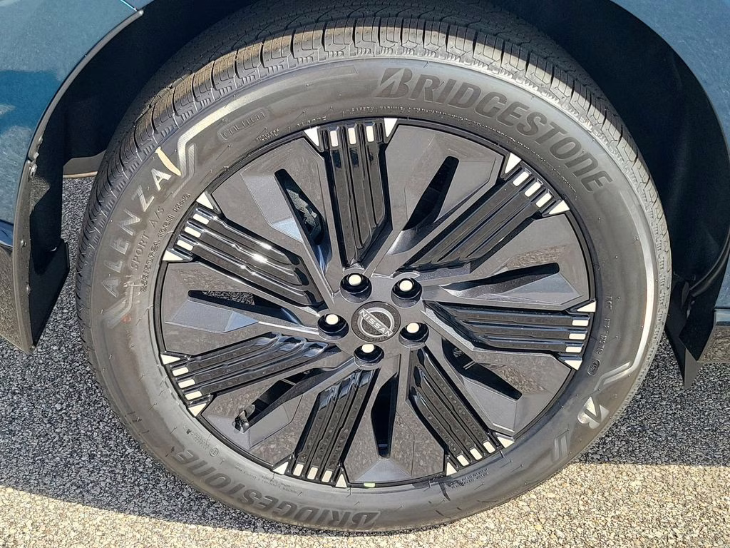 2026 Pearl Metallic Nissan Murano Platinum AWD SUV