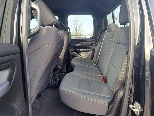 2024 Diamond Black Crystal Pearlcoat Ram 1500 Tradesman RWD Truck