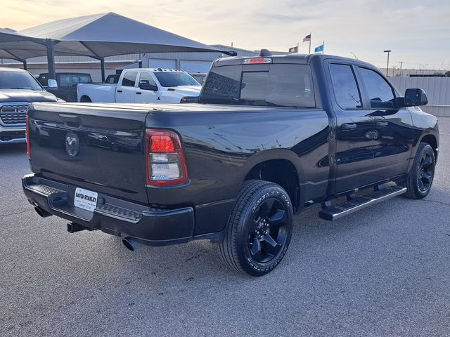 2024 Diamond Black Crystal Pearlcoat Ram 1500 Tradesman RWD Truck