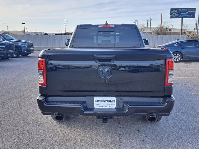 2024 Diamond Black Crystal Pearlcoat Ram 1500 Tradesman RWD Truck