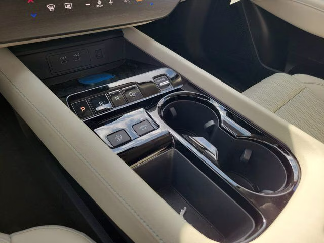 2026 Champagne Silver Metallic Nissan Murano Platinum AWD SUV