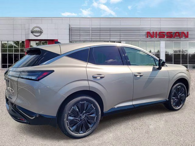 2026 Champagne Silver Metallic Nissan Murano Platinum AWD SUV