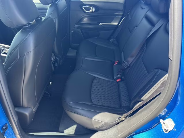 2026 Hydro Blue Pearlcoat Jeep Compass Latitude Altitude 4X4 SUV