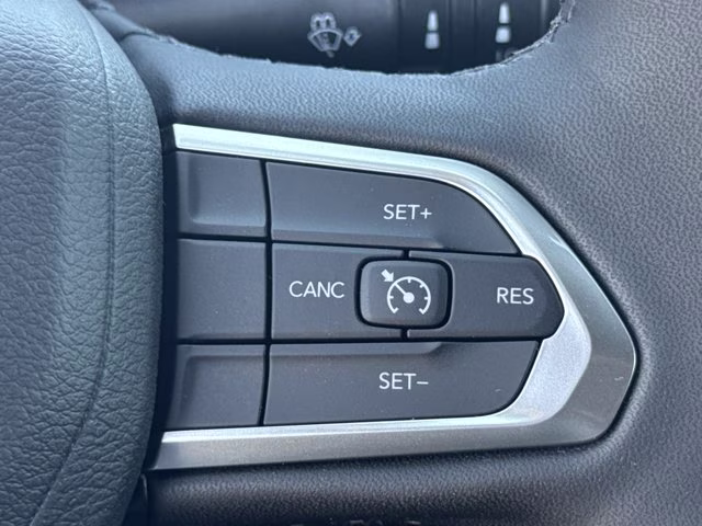 2026 Hydro Blue Pearlcoat Jeep Compass Latitude Altitude 4X4 SUV