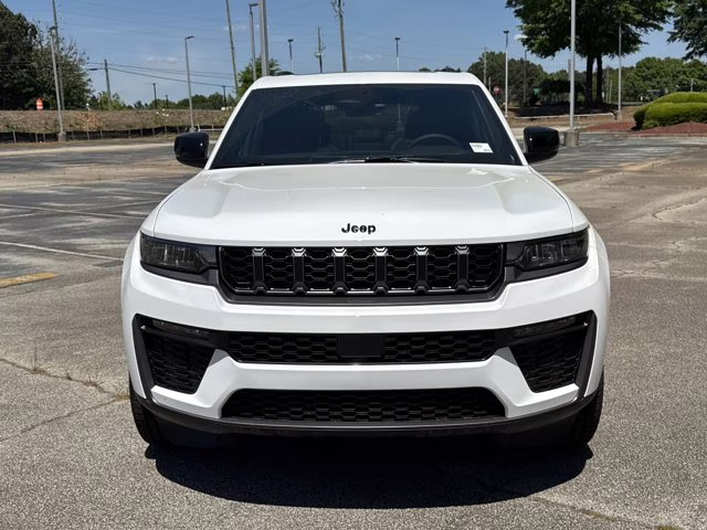 2026 Bright White Clearcoat Jeep Grand Cherokee Limited 4X4 SUV