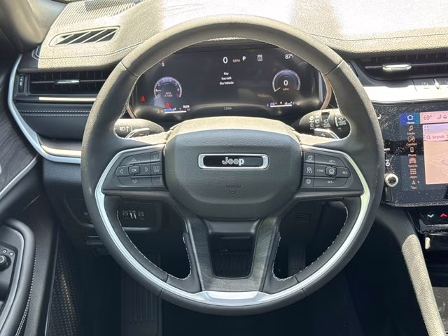 2026 Bright White Clearcoat Jeep Grand Cherokee Limited 4X4 SUV