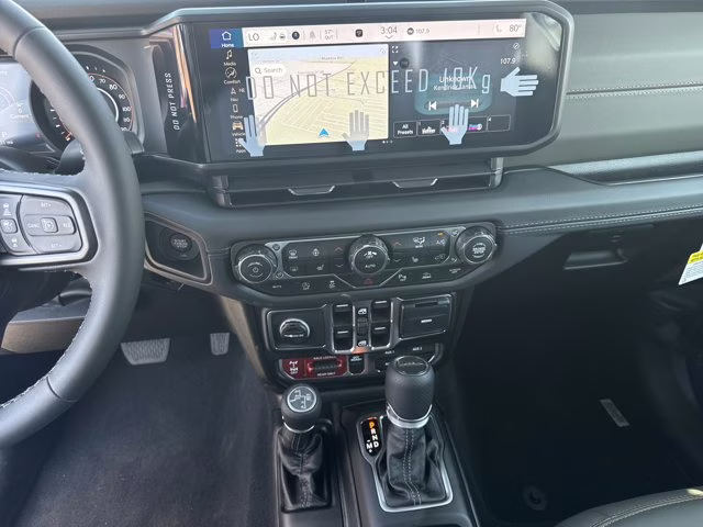 2026 Reign Jeep Gladiator Mojave X 4X4 Truck