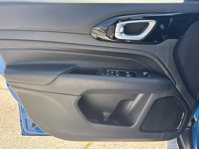 2026 Hydro Blue Pearlcoat Jeep Compass Latitude Altitude 4X4 SUV