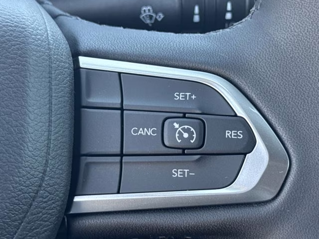 2026 Hydro Blue Pearlcoat Jeep Compass Latitude Altitude 4X4 SUV