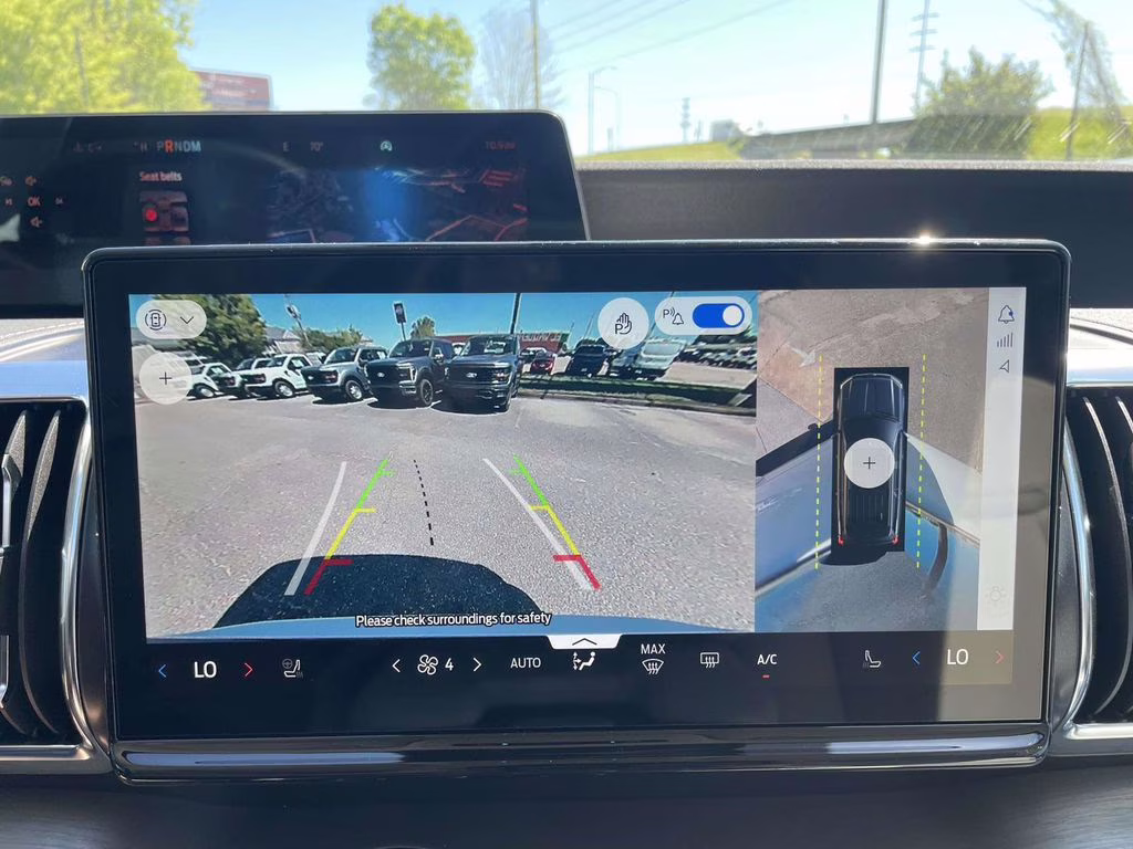 2026 Star White Metallic Tri-Coat Ford Expedition Max Platinum 4X4 SUV