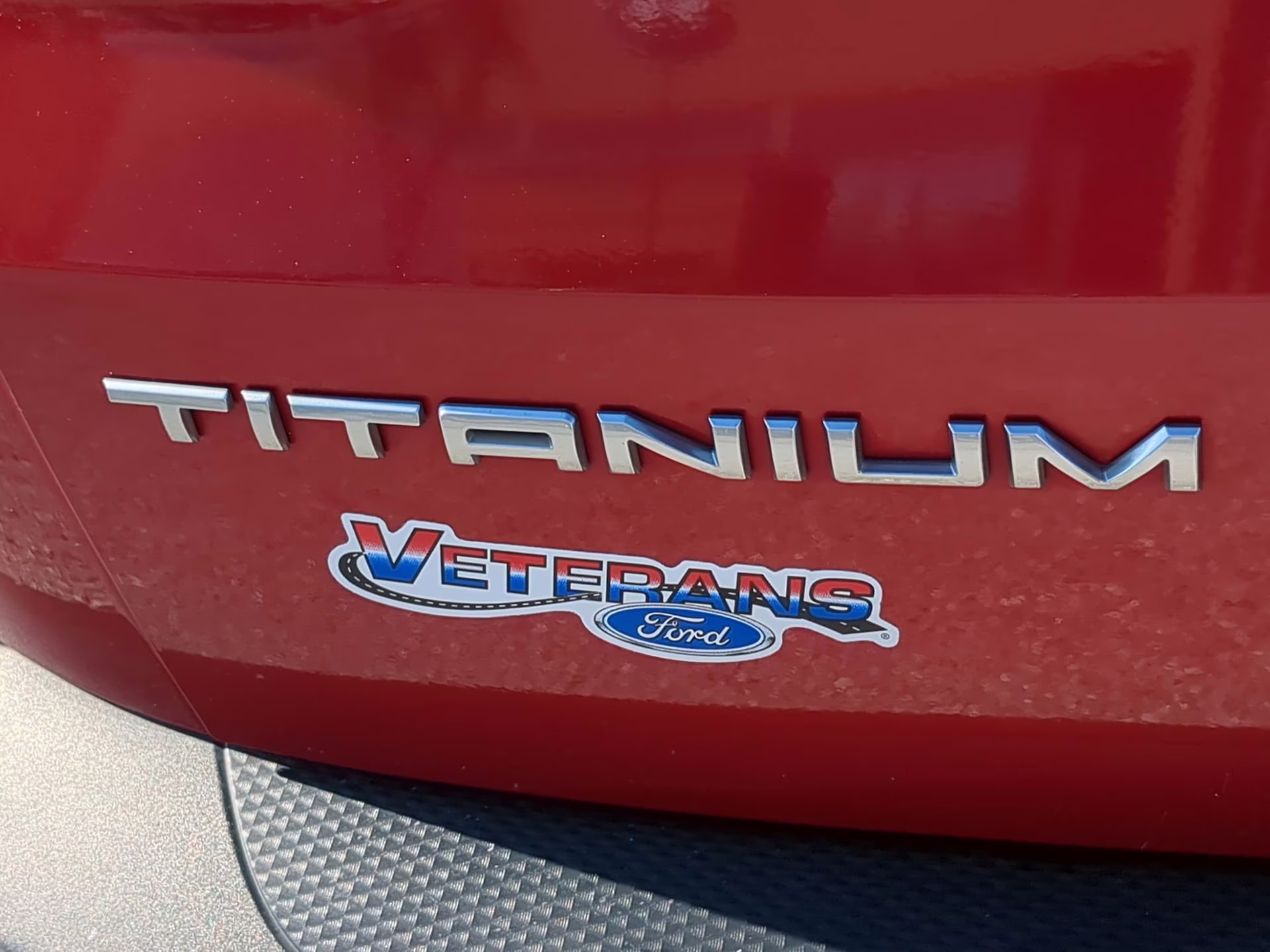 2022 Rapid Red Metallic Tinted Clearcoat Ford Escape Titanium AWD SUV