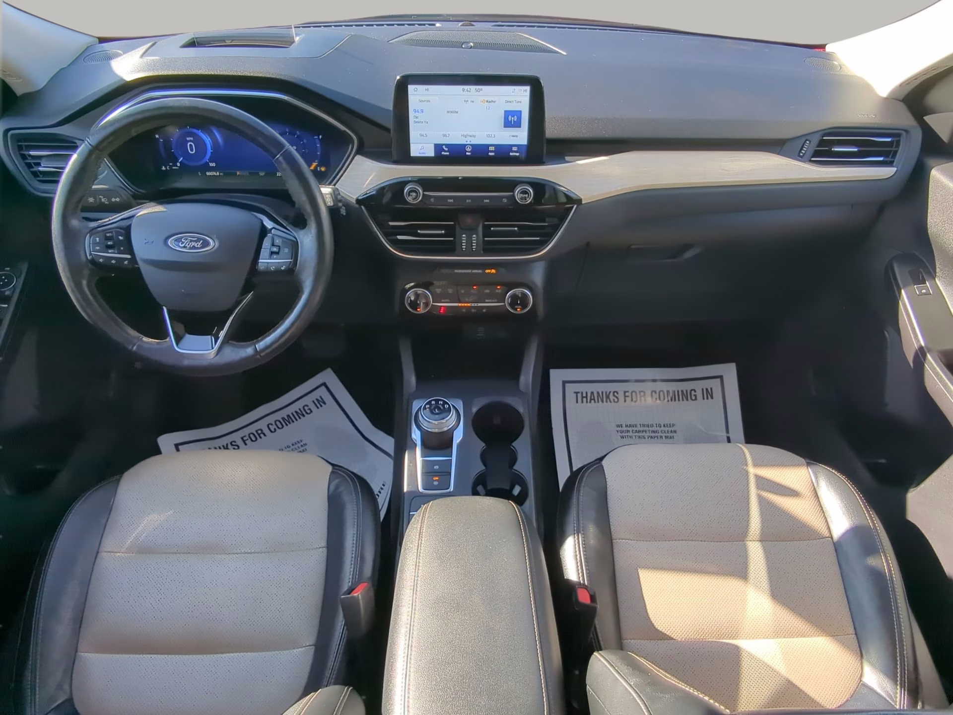 2022 Rapid Red Metallic Tinted Clearcoat Ford Escape Titanium AWD SUV