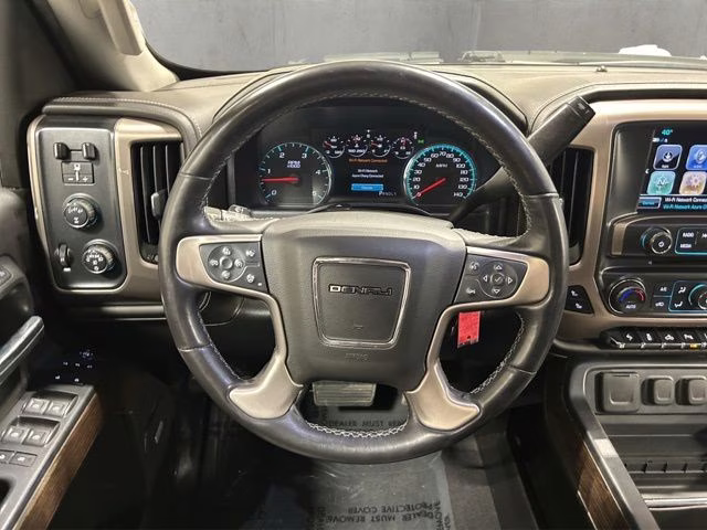 2019 Summit White GMC Sierra 2500HD Denali 4X4 Truck