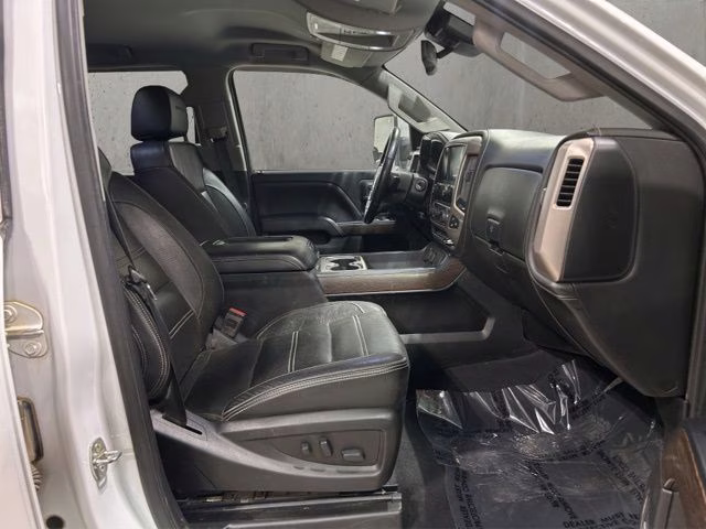 2019 Summit White GMC Sierra 2500HD Denali 4X4 Truck