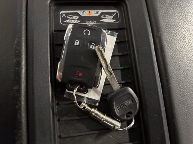 2019 Summit White GMC Sierra 2500HD Denali 4X4 Truck
