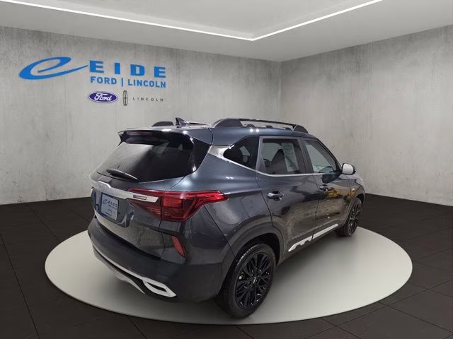 2022 Gravity Gray Kia Seltos Nightfall AWD SUV