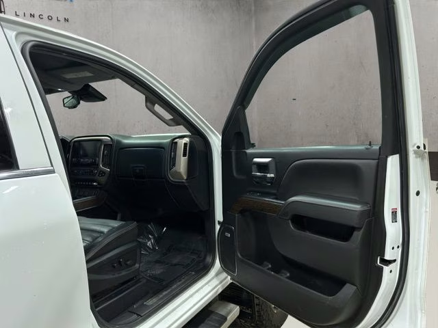 2019 Summit White GMC Sierra 2500HD Denali 4X4 Truck
