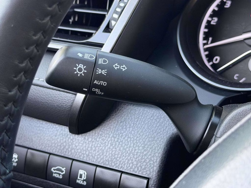 2023 Ice Toyota Camry SE AWD Sedan