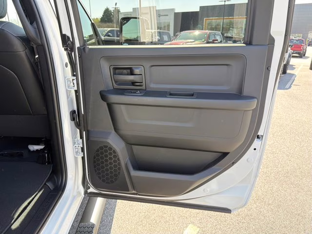 2026 Bright White Clearcoat Ram 2500 Tradesman 4X4 Truck