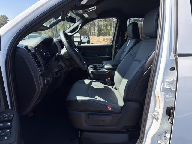 2026 Bright White Clearcoat Ram 2500 Tradesman 4X4 Truck