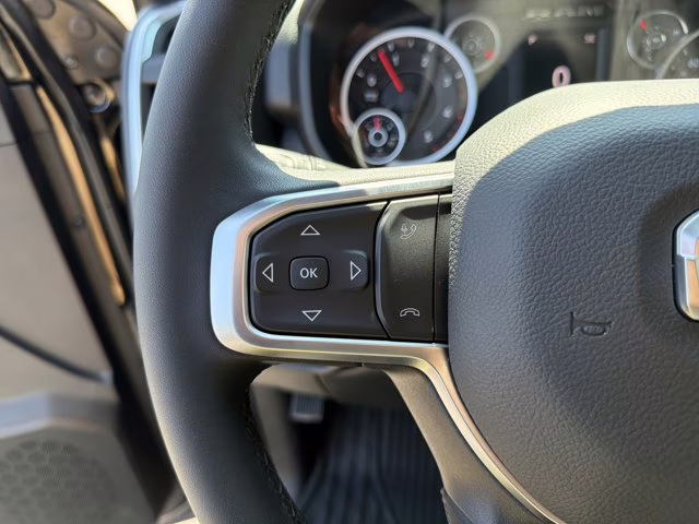 2026 Diamond Black Crystal Pearlcoat Ram 2500 Big Horn 4X4 Truck