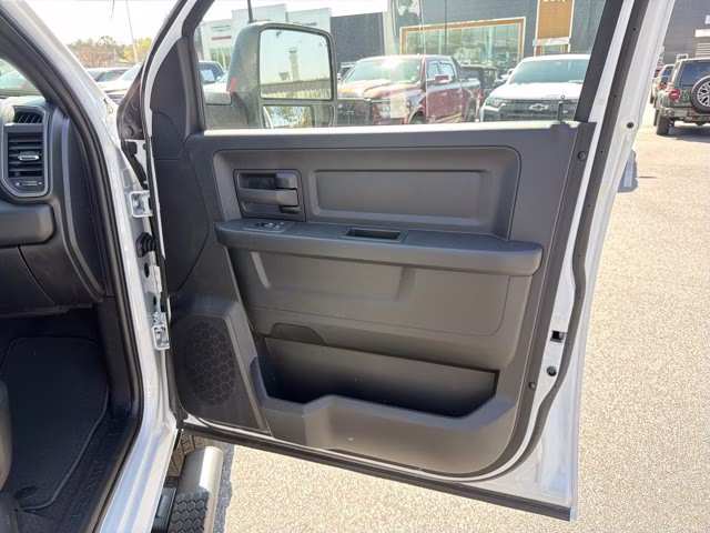 2026 Bright White Clearcoat Ram 2500 Tradesman 4X4 Truck