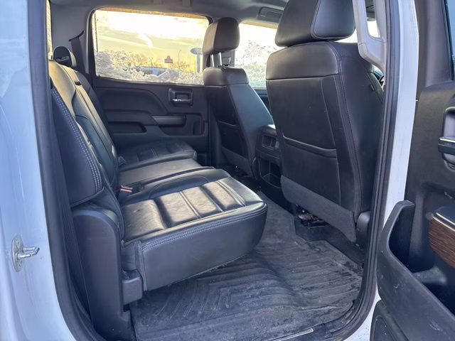 2019 Summit White GMC Sierra 2500HD Denali 4X4 Truck