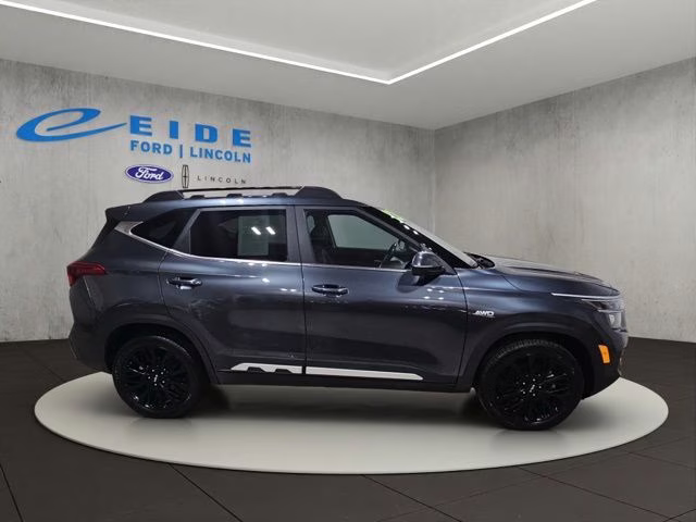 2022 Gravity Gray Kia Seltos Nightfall AWD SUV