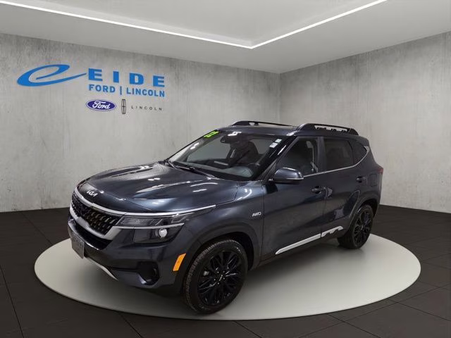 2022 Gravity Gray Kia Seltos Nightfall AWD SUV