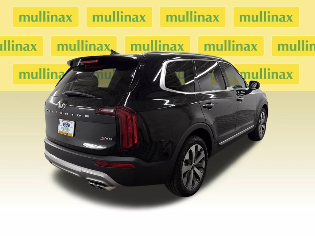 2021 Ebony Black Kia Telluride S FWD SUV