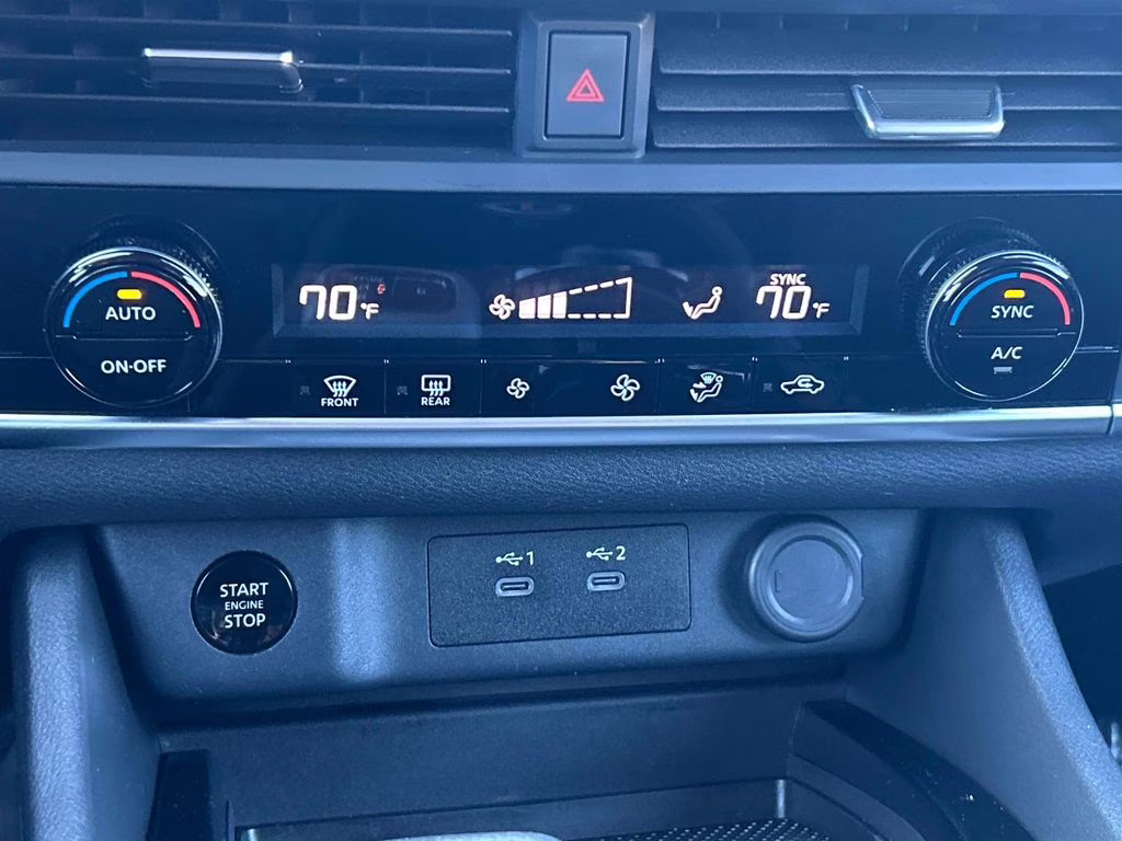 2024 Super Black Nissan Rogue SV AWD SUV