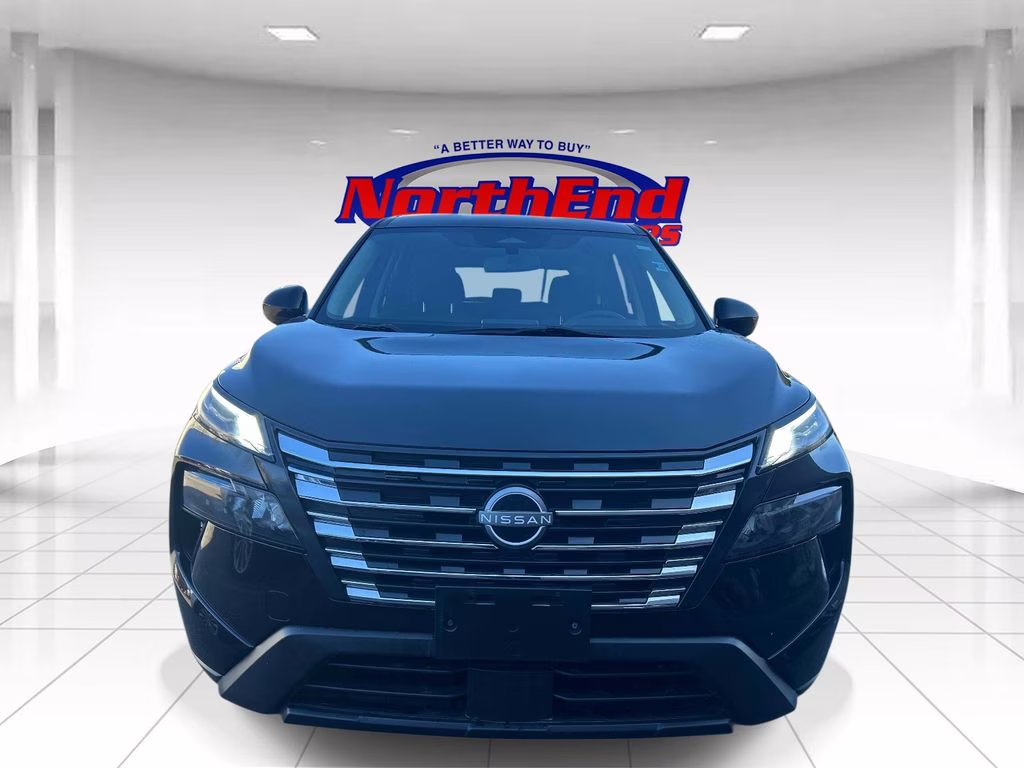 2024 Super Black Nissan Rogue SV AWD SUV