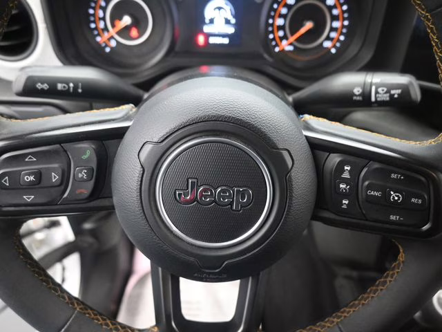 2025 Bright White Clearcoat Jeep Gladiator Sport S 4X4 Truck