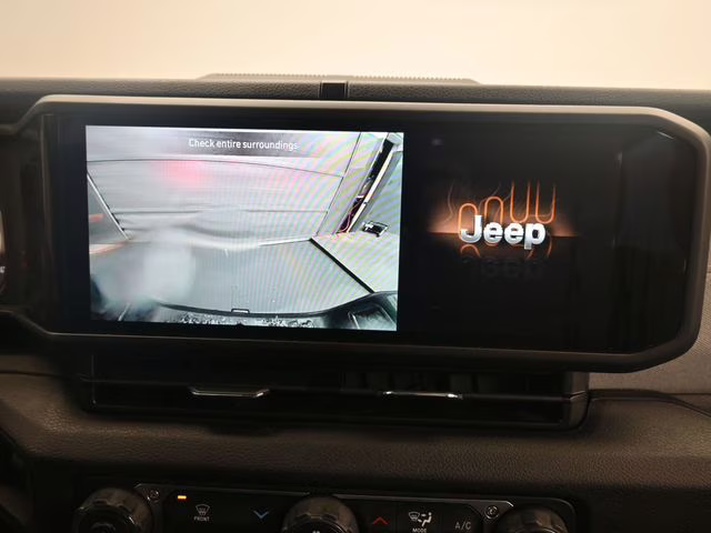 2025 Bright White Clearcoat Jeep Gladiator Sport S 4X4 Truck