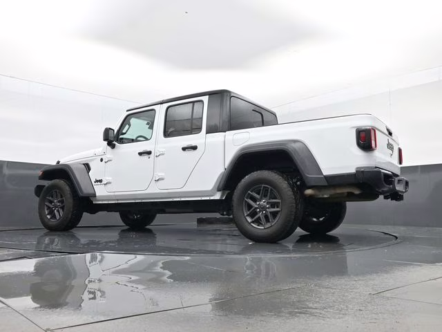 2025 Bright White Clearcoat Jeep Gladiator Sport S 4X4 Truck