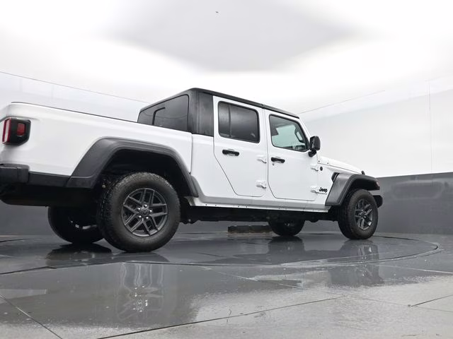 2025 Bright White Clearcoat Jeep Gladiator Sport S 4X4 Truck