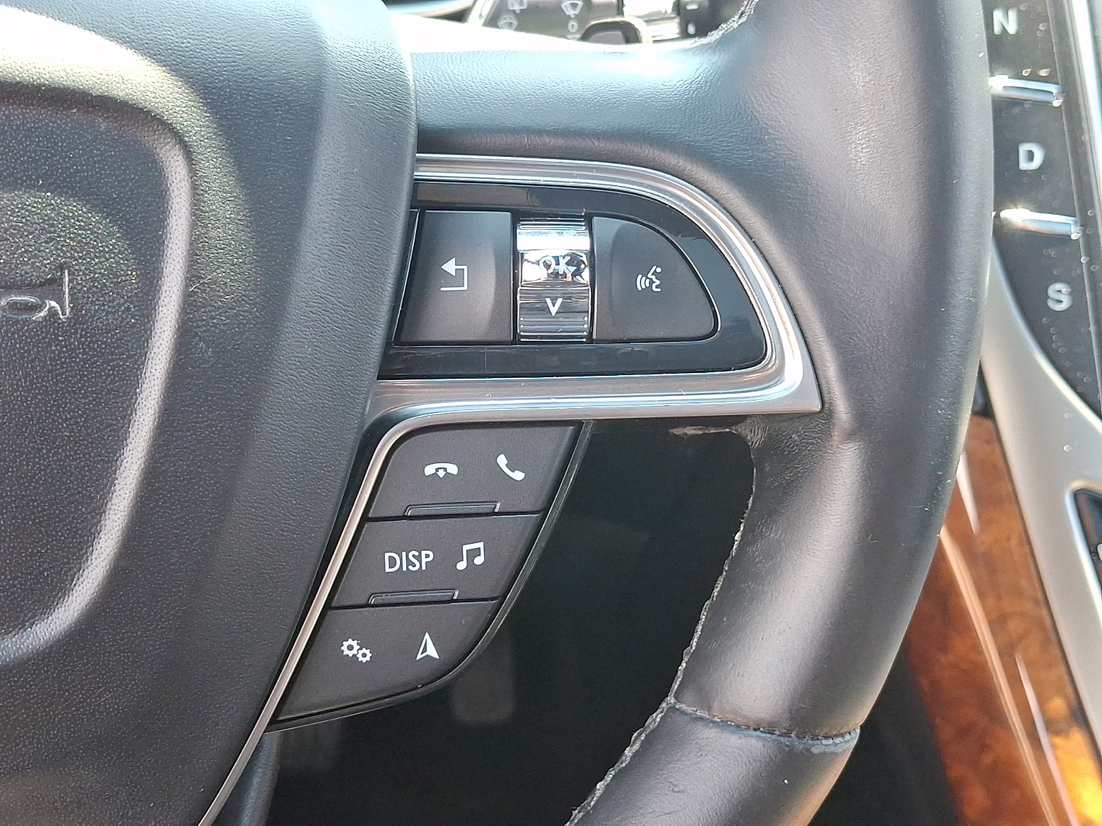 2019 Infinite Black Metallic - UM Lincoln Nautilus Select AWD