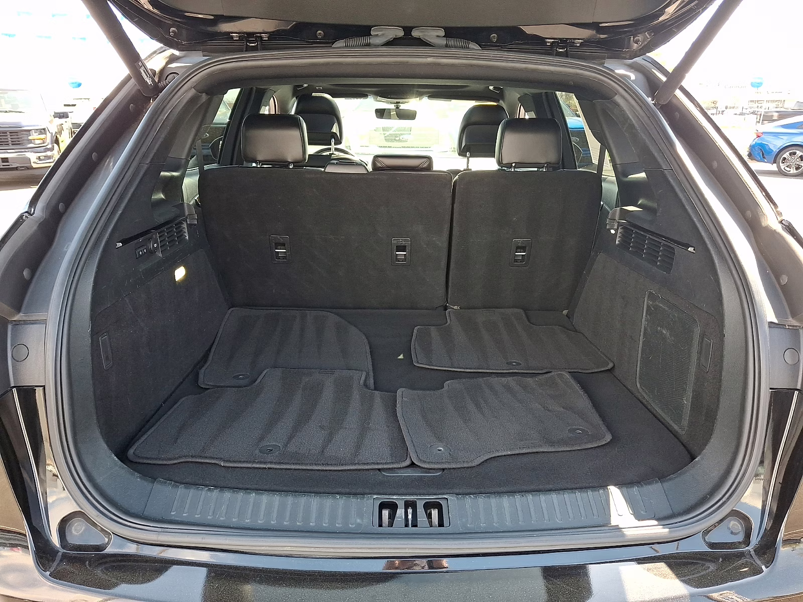 2019 Infinite Black Metallic - UM Lincoln Nautilus Select AWD