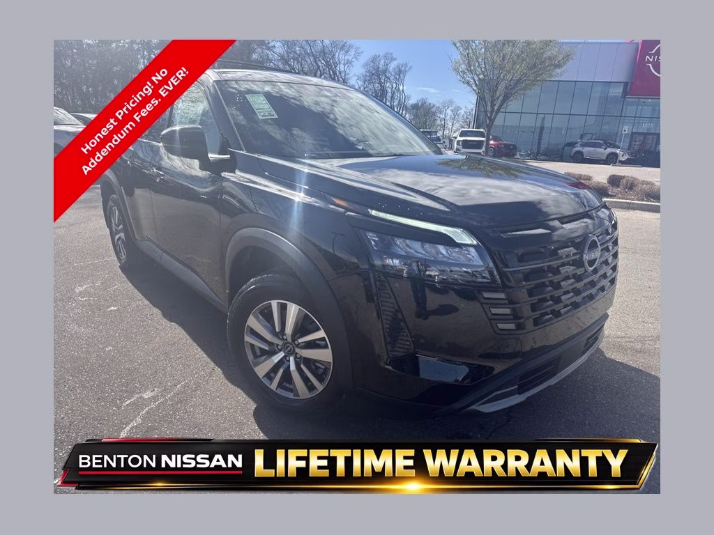2026 Super Black Nissan Pathfinder SL 4X4 SUV