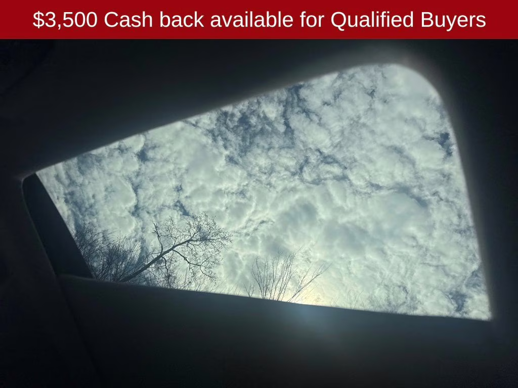 2026 Everest White Pearl Tricoat Nissan Pathfinder Platinum 4X4 SUV