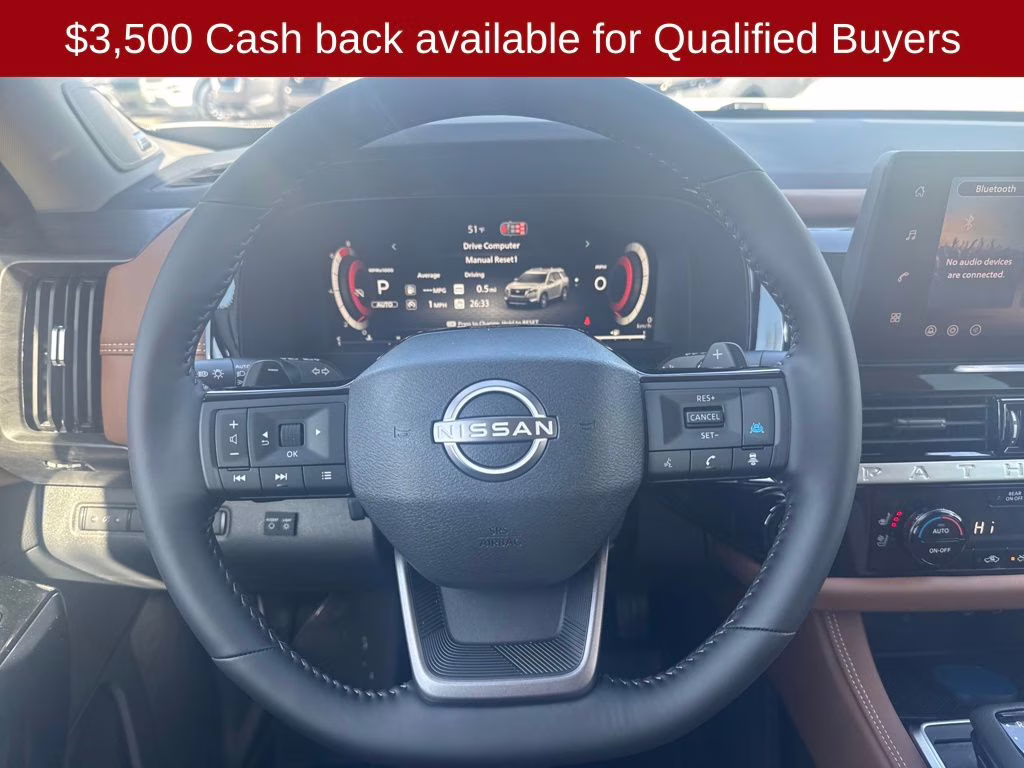 2026 Everest White Pearl Tricoat Nissan Pathfinder Platinum 4X4 SUV